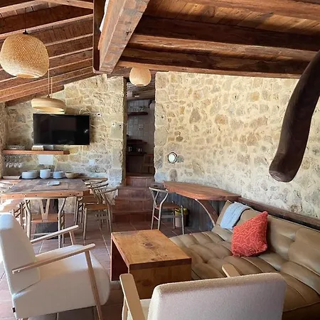 Semesterbostad La Casa Del Horno Hornedo